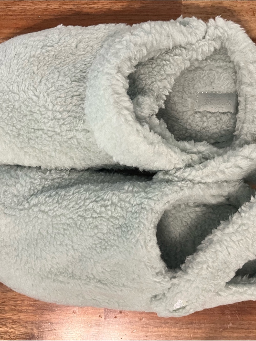 New Crocs Classic Cozzzy Slipper Fleece Womens Plaster House Shoes Size 9